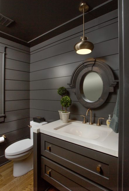 Quarto higiênico interior elegante em cores escuras