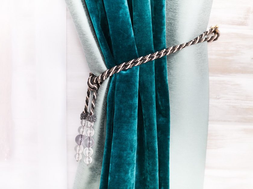 Cortinas na sala de estar (mais de 130 fotos): idéias modernas, modelos de novos produtos de 2017, que serão lembrados por muito tempo