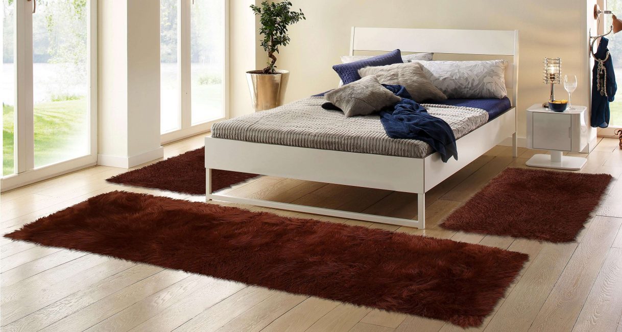 Conveniente quando há um pequeno tapete perto da cama