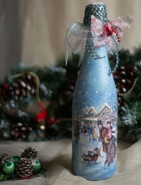 Decoupage garrafa de champanhe de Ano Novo - um símbolo do Ano Novo