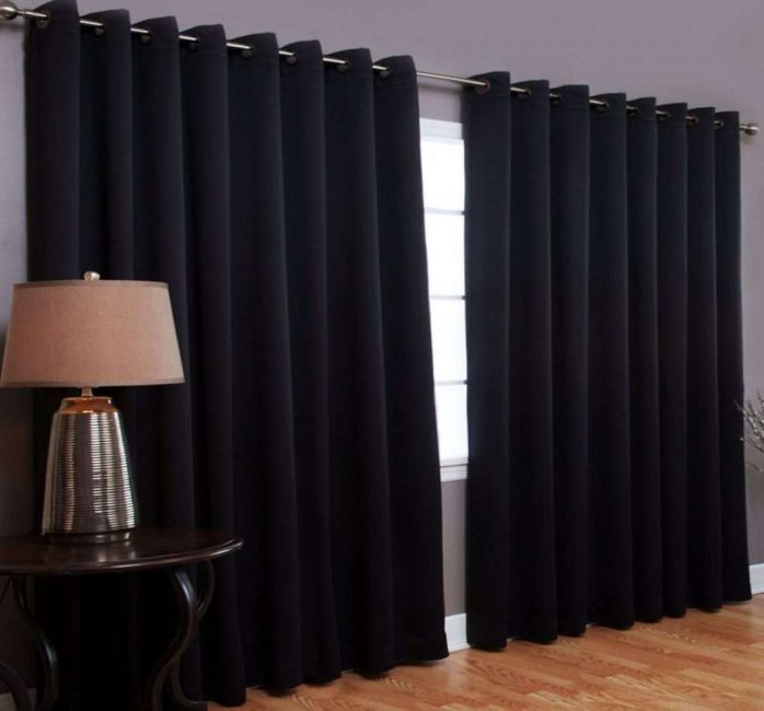 Cortinas de blecaute para a sala de estar