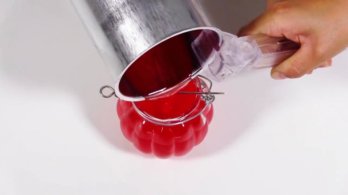 Preencha o formulário preparado com gel