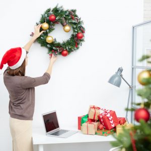 180 + أفكار صور: كم هي جميلة ومبتكرة لتزيين المكتب بأيديهم على العام 2018 الجديد