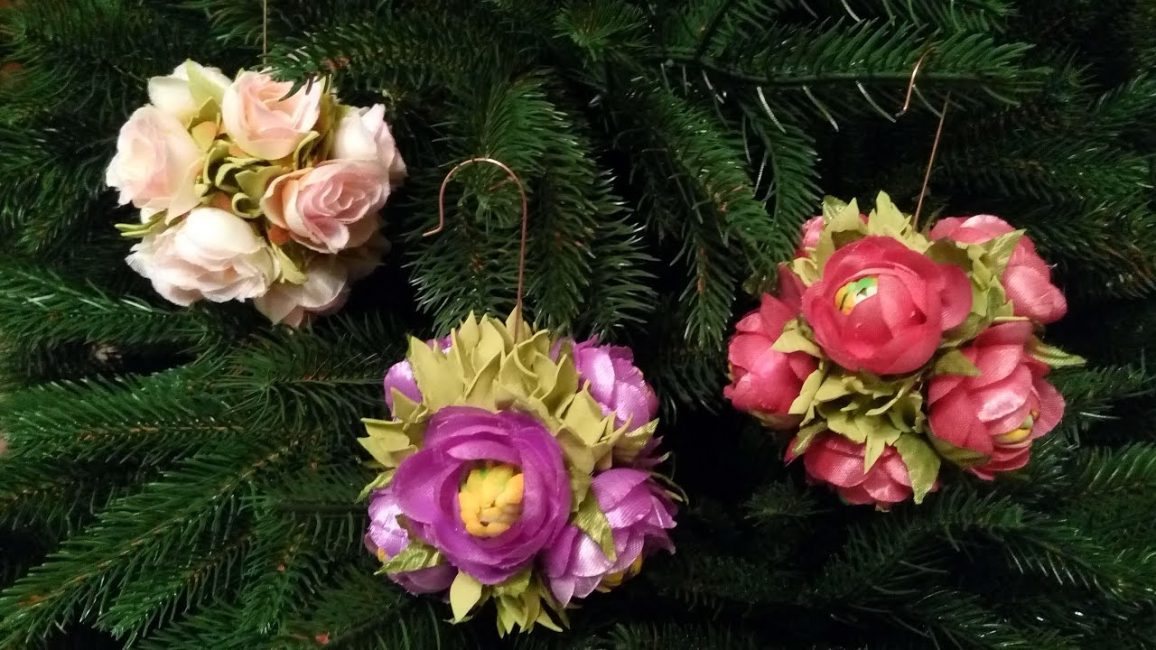 Flores como um complemento