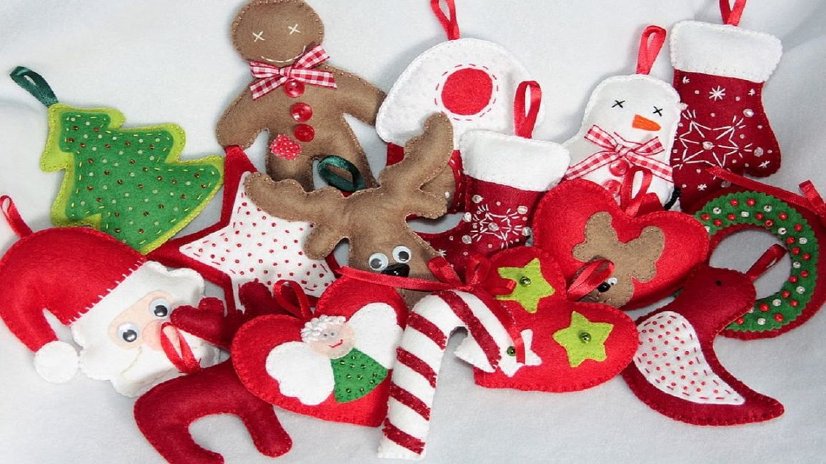 Brinquedos feitos de feltro com as próprias mãos