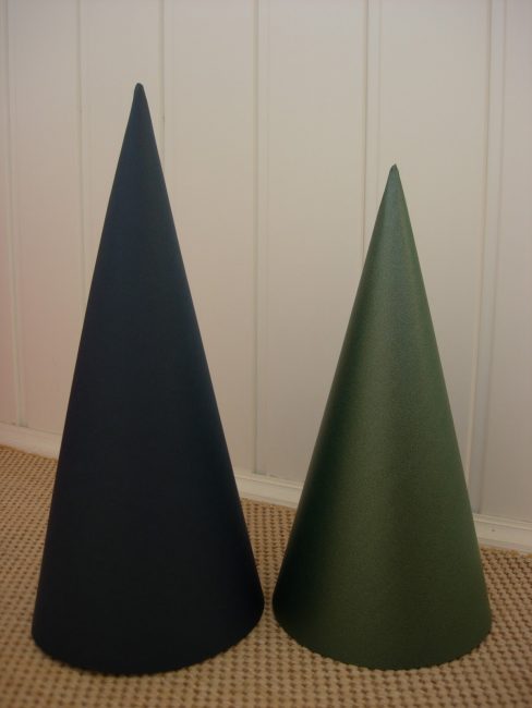 Cone para artesanato em papel verde