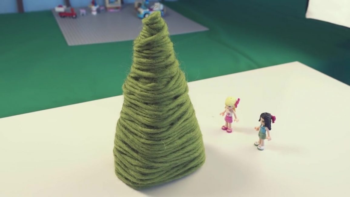 Esta árvore de Natal pode fazer uma criança no jardim de infância