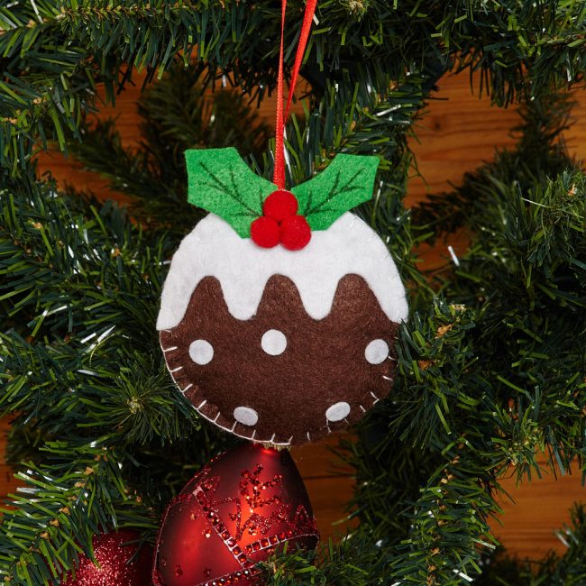 Pudim de Ano Novo decora a árvore de Natal