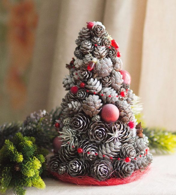 Pinhas de natal para decoração