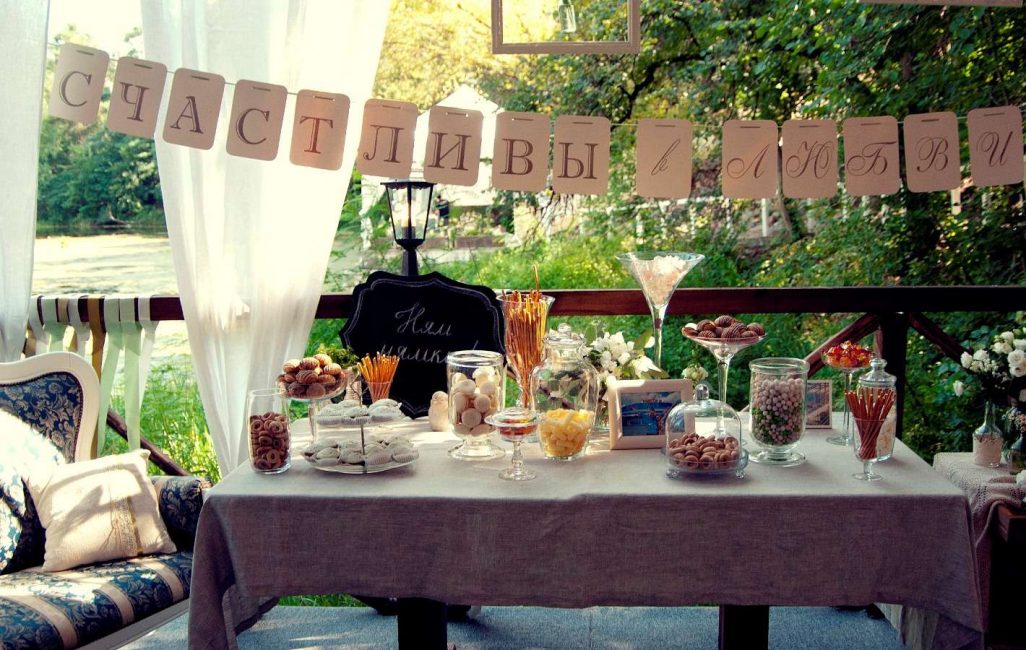 Inscrição para um casamento de linho