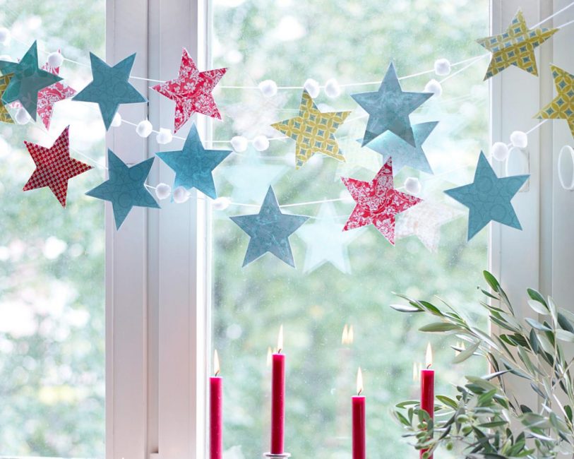 Tenha cuidado com decorações brilhantes para não sobrecarregar o interior.