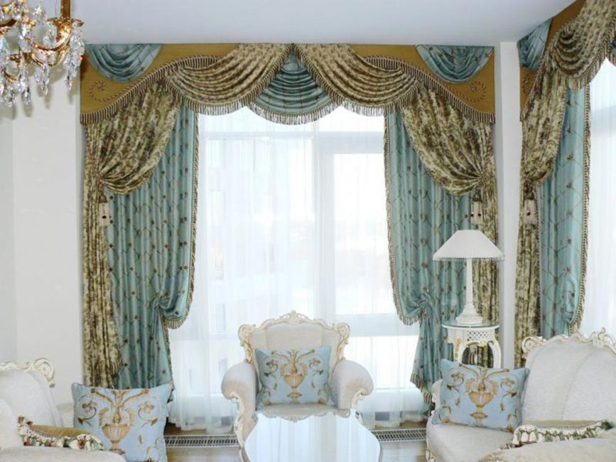Escolha cortinas no estilo histórico