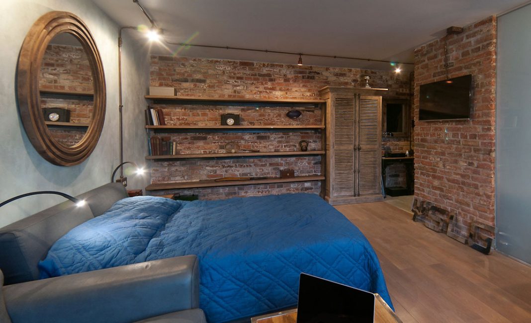 Interior de quarto em cores frias