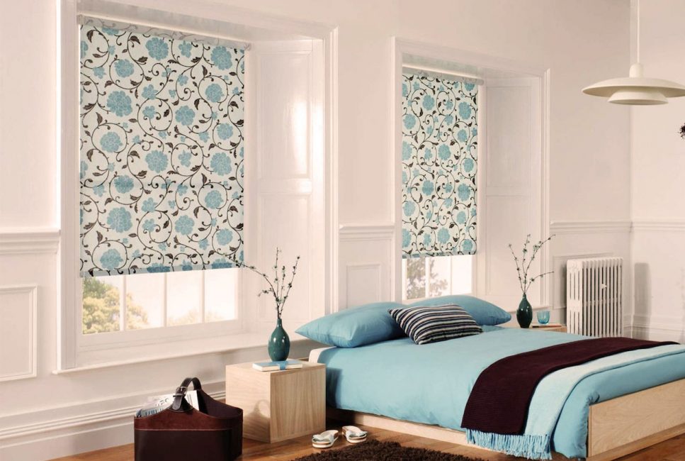 Cortinas de rolo ajudará a dar uma variedade de interior