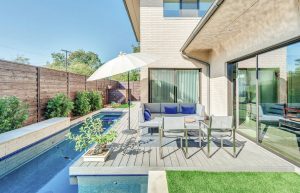 Como fazer uma piscina na casa de campo As mãos (mais de 165 fotos)? Frame, indoor, concrete - Qual é o melhor?