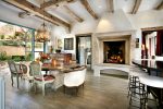 Estilo simples e multifacetado no interior de uma casa de campo. Mais de 200 fotos de design natural e simplicidade