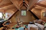 Home design com sótão (170+ fotos) - opções de decoração de interiores de quarto