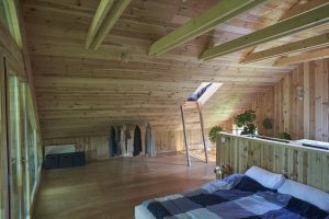 Home design com sótão (170+ fotos) - opções de decoração de interiores de quarto