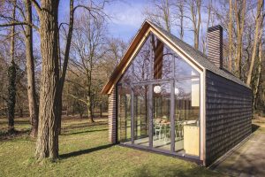 Quais são os telhados das casas? Material, pintura, isolamento - trabalho em tecnologia por fases