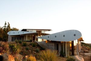 Quais são os telhados das casas? Material, pintura, isolamento - trabalho em tecnologia por fases