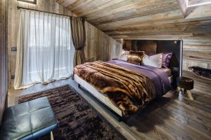 O interior da casa no estilo de chalés: Como criar um conto alpino? Mais de 210 fotos de design de dentro e de fora