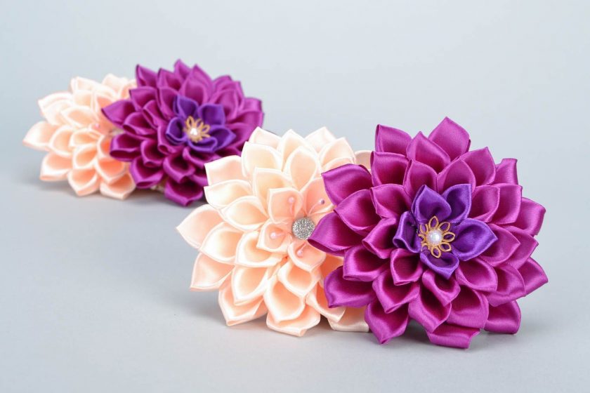 Como fazer uma flor a partir de uma fita Fazer as suas próprias mãos (mais de 90 fotos): Aulas Master simples para criar um Bud bonito