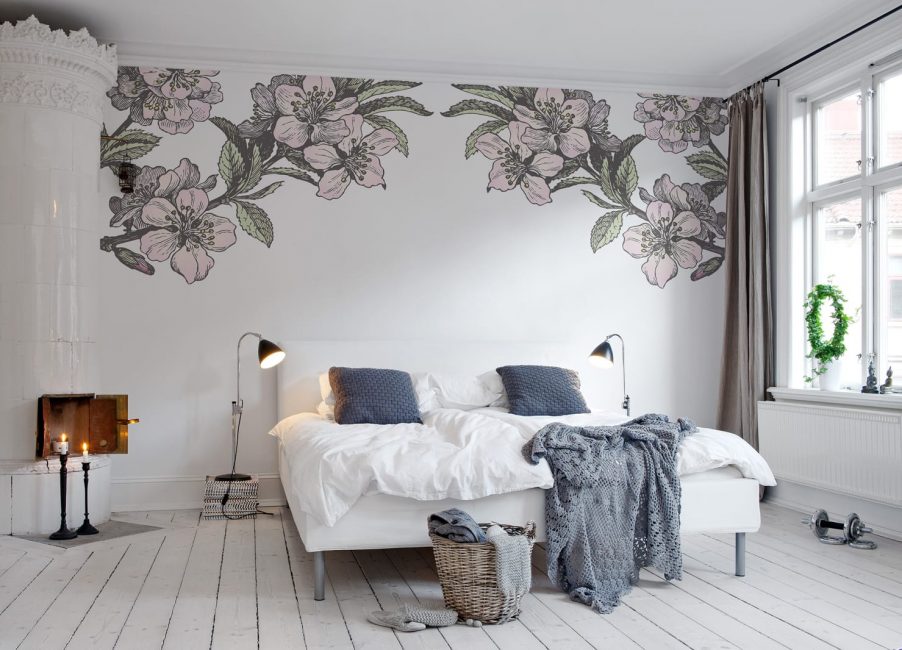 Ornamento na parede - um exemplo de design decorativo