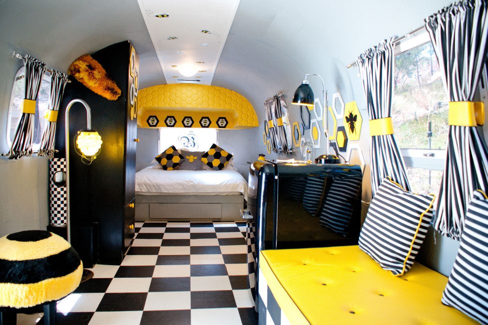 Combinação elegante de amarelo e preto