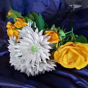 Flores artificiais para interiores de casa: Beleza por muitos anos (bouquets, composições, ekibany)