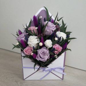 Flores artificiais para interiores de casa: Beleza por muitos anos (bouquets, composições, ekibany)