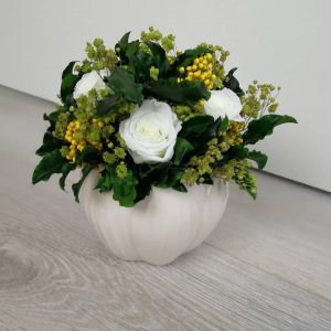 Flores artificiais para interiores de casa: Beleza por muitos anos (bouquets, composições, ekibany)