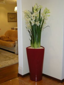 Flores artificiais para interiores de casa: Beleza por muitos anos (bouquets, composições, ekibany)
