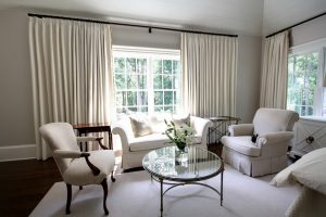 Beirais para cortinas: necessidade ou luxo? Qual é melhor e mais conveniente? (265+ fotos)