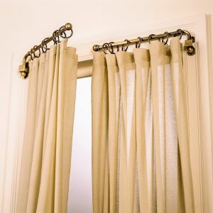 Beirais para cortinas: necessidade ou luxo? Qual é melhor e mais conveniente? (265+ fotos)