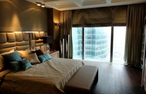 Cortinas romanas no interior (mais de 205 fotografias) - Decoração de janelas elegantes com as próprias mãos (instruções passo a passo)