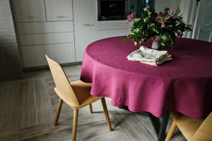 Experimentando com toalhas de mesa em cima da mesa: 265+ Fotos de opções bonitas e modernas (silicone, transparentes, a céu aberto)