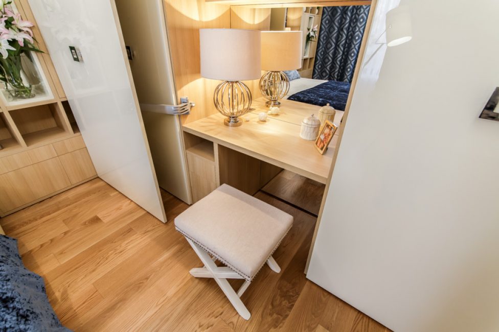 A iluminação também é usada como uma decoração moderna.