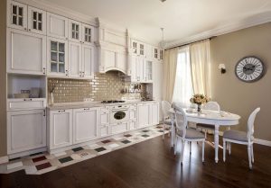 Mesa oval na cozinha - Versão universal para qualquer interior (mais de 210 fotos de modelos deslizantes, de vidro e de madeira)