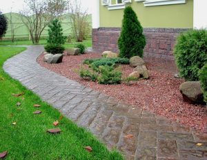 Como é bonito fazer caminhos de jardins com as próprias mãos a baixo custo? Mais de 180 fotos de opções suburbanas de diferentes materiais (telhas, plástico, borracha)