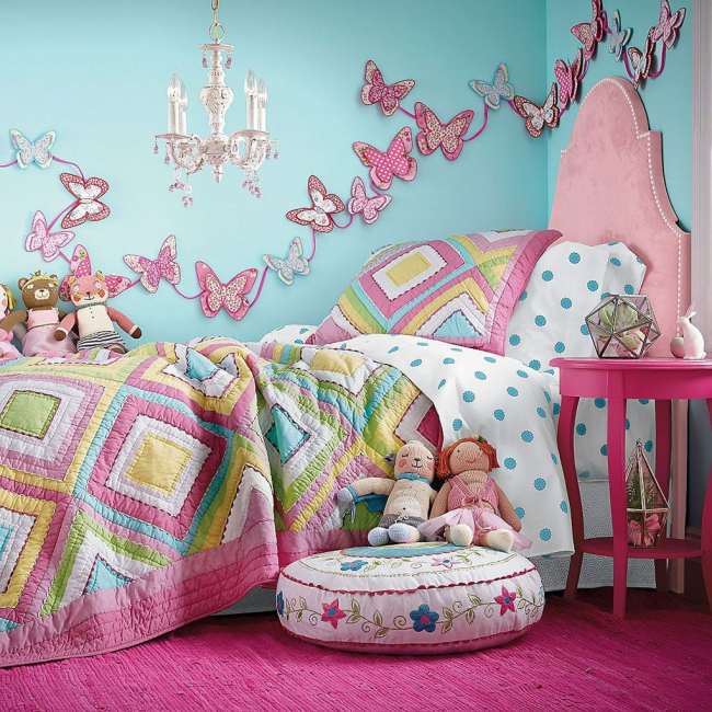 Traças podem ser decoradas com diferentes strass e brilhos