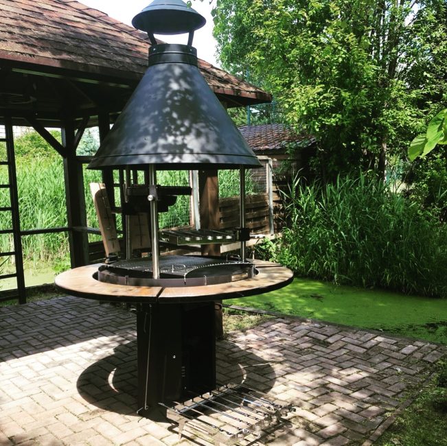 Churrasco é a decoração perfeita na casa de campo