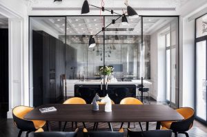 Decoração de interiores de uma grande cozinha moderna: 200 + (foto) idéias de design (cortinas, papel de parede, balcão de bar)