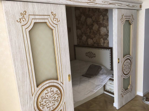 Patina no interior - velho nobre em sua casa. 180+ (foto) com ouro, prata e outros efeitos metálicos
