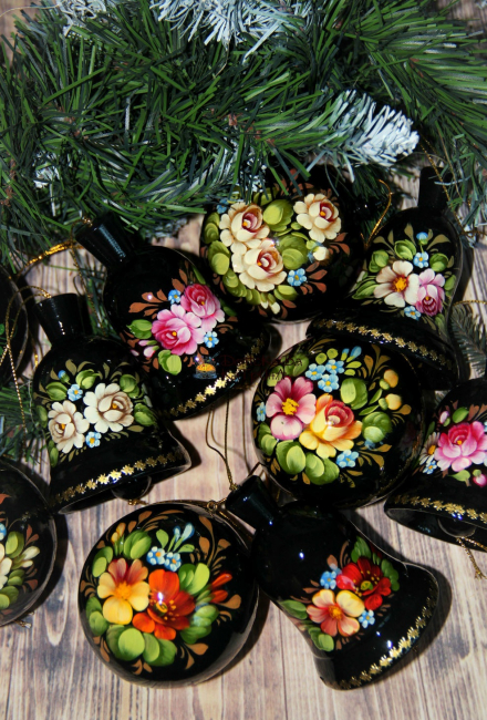 Conjunto de joias de madeira artesanal