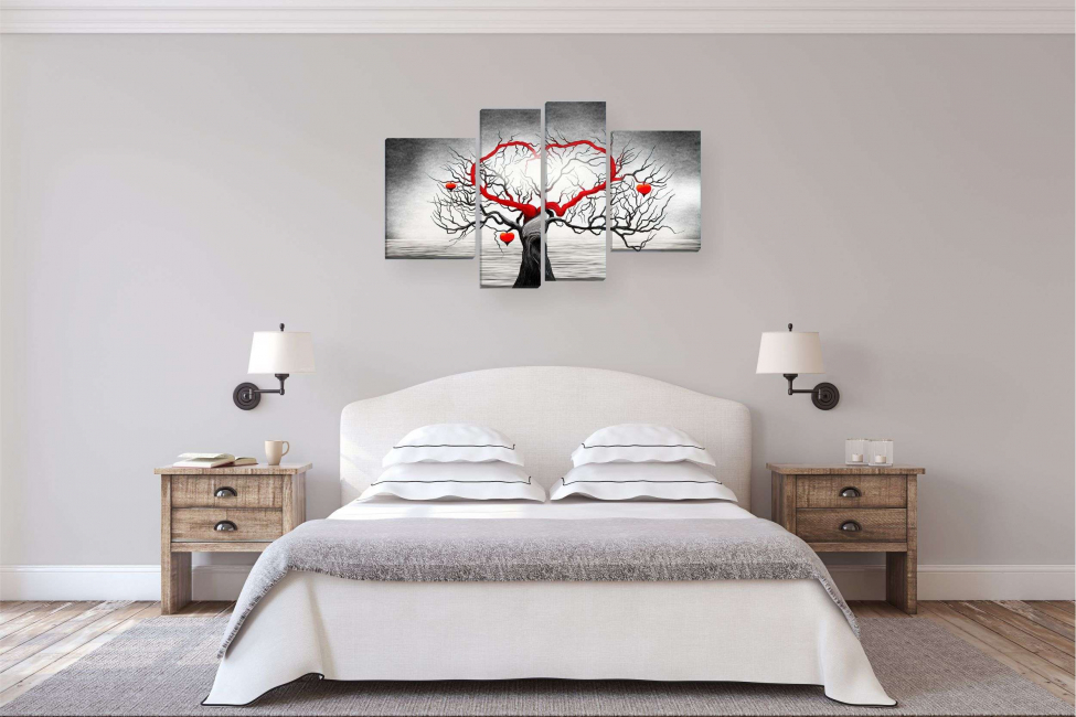 Árvore do amor na cabeceira do quarto