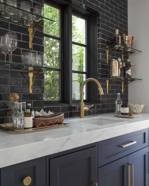 Uma das formas mais práticas de decorar paredes