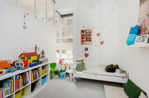 Branco das crianças: Como arrumar um quarto para que ele não pareça chato? Regras de combinação para interiores elegantes (mais de 140 fotografias)