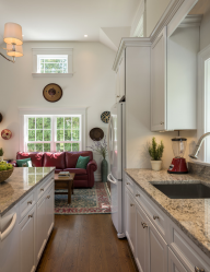 Idéias de design de cozinha em uma casa particular: mais de 130 fotos e opções de layout