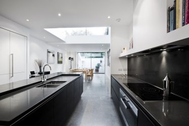 Idéias de design de cozinha em uma casa particular: mais de 130 fotos e opções de layout