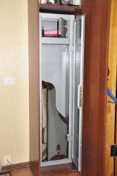 Cofres no interior da casa ou apartamento (pequeno, à prova de fogo, embutido). Como escolher? O que procurar?